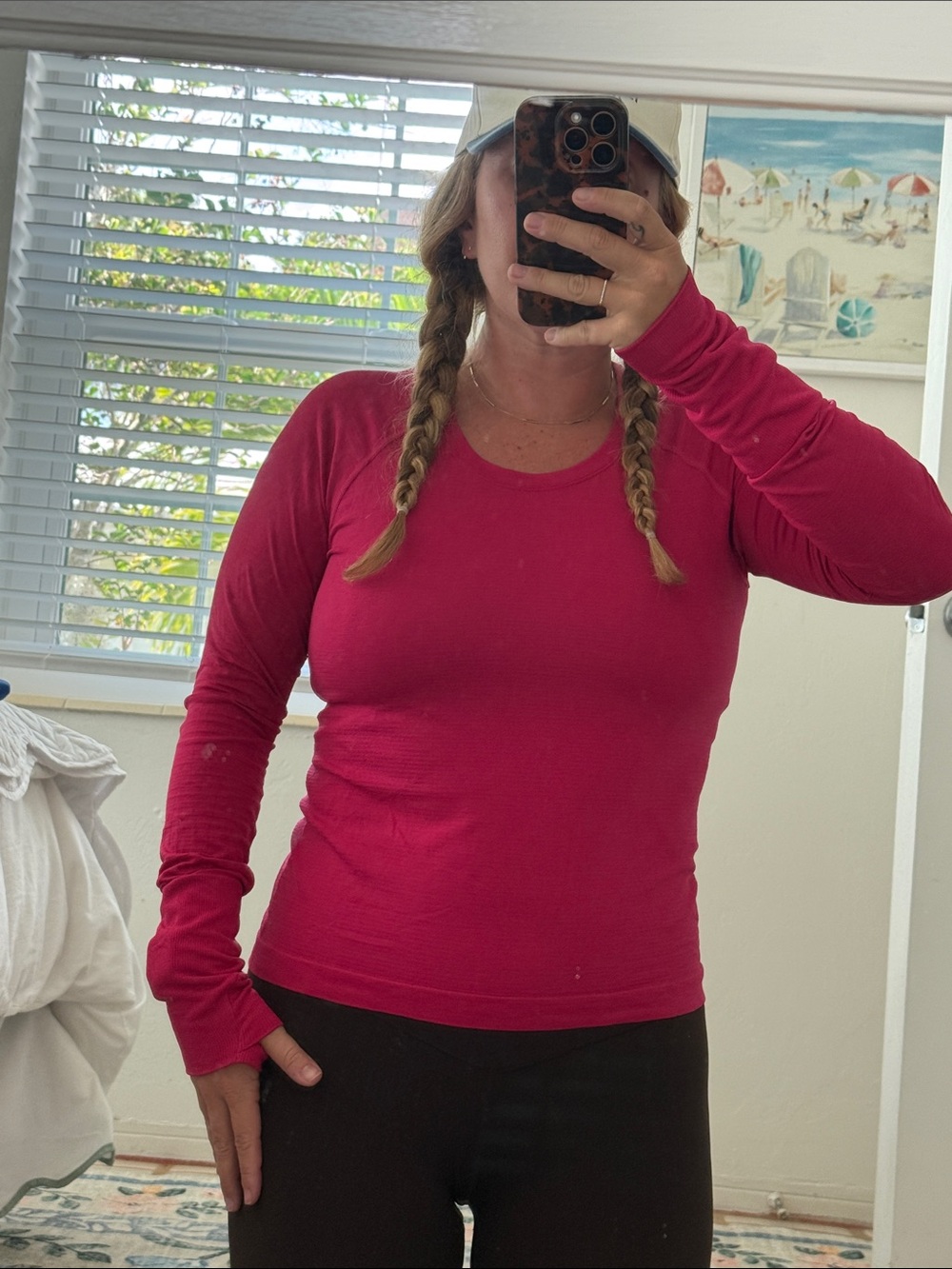 Swiftly Tech Long-Sleeve Shirt 2.0
Waist Length in Mulberry Spark